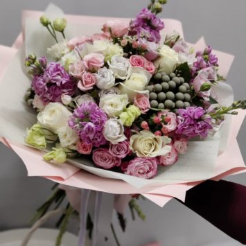 Сборный букет #11 «Жулиана» от интернет-магазина «Я люблю цветы» в Троицке